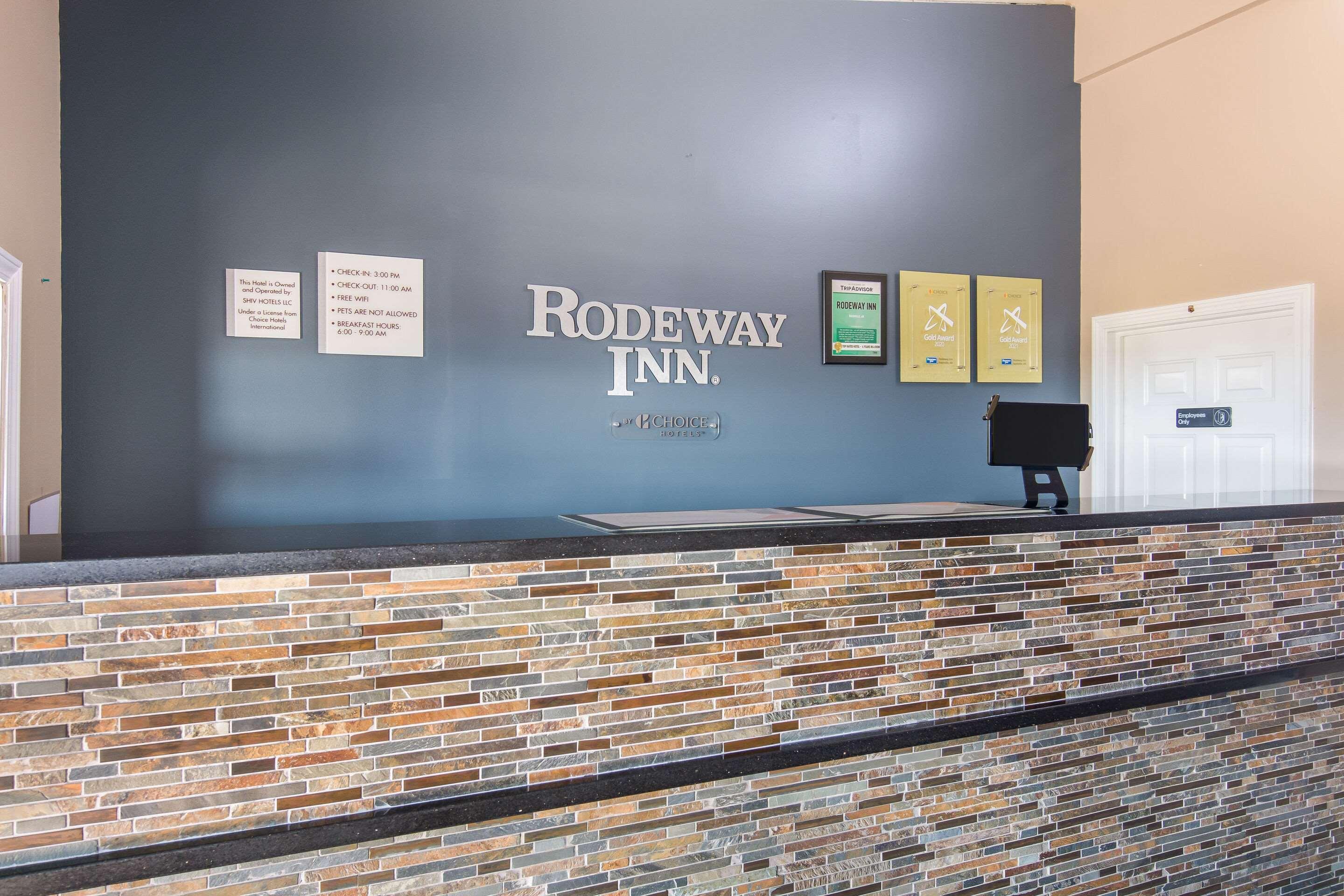 Rodeway Inn Нашвилл Экстерьер фото