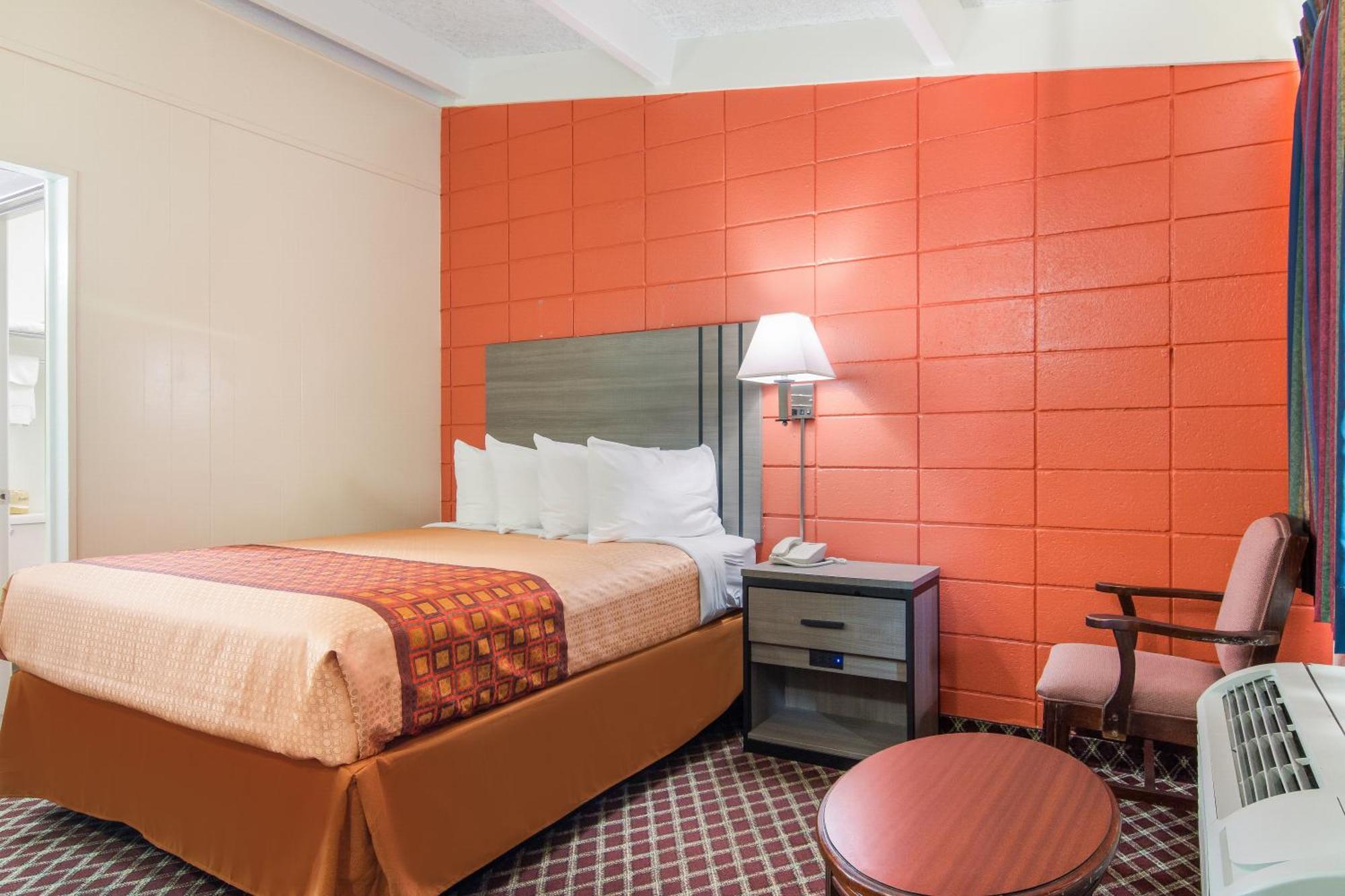 Rodeway Inn Нашвилл Экстерьер фото
