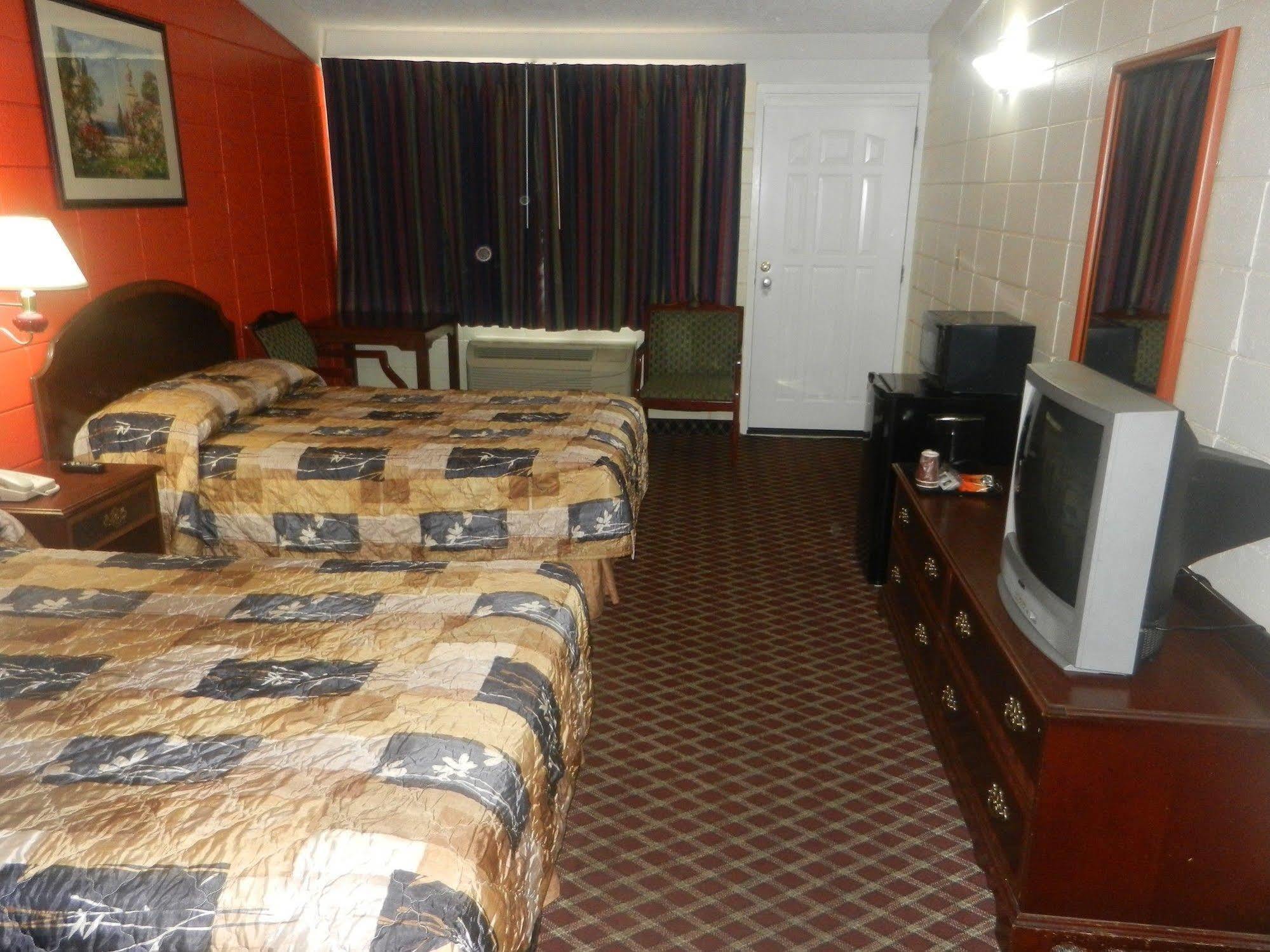 Rodeway Inn Нашвилл Экстерьер фото